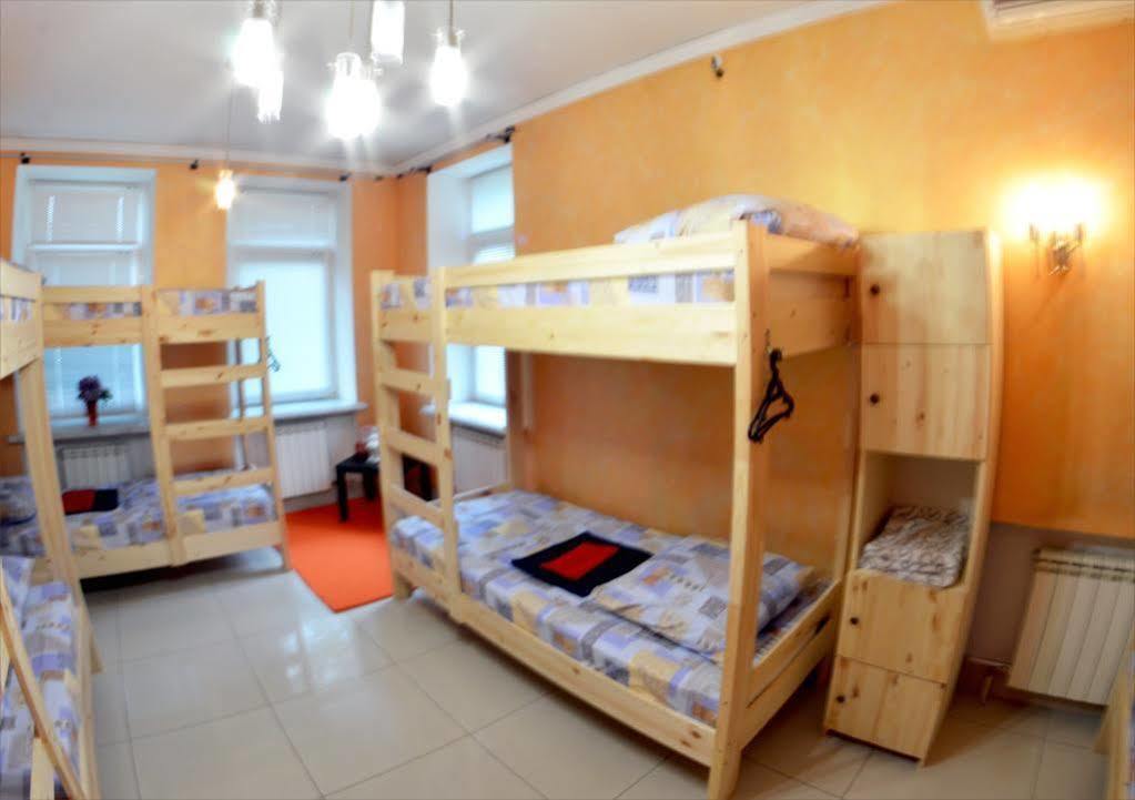 Hostel Wow Vladimir Buitenkant foto